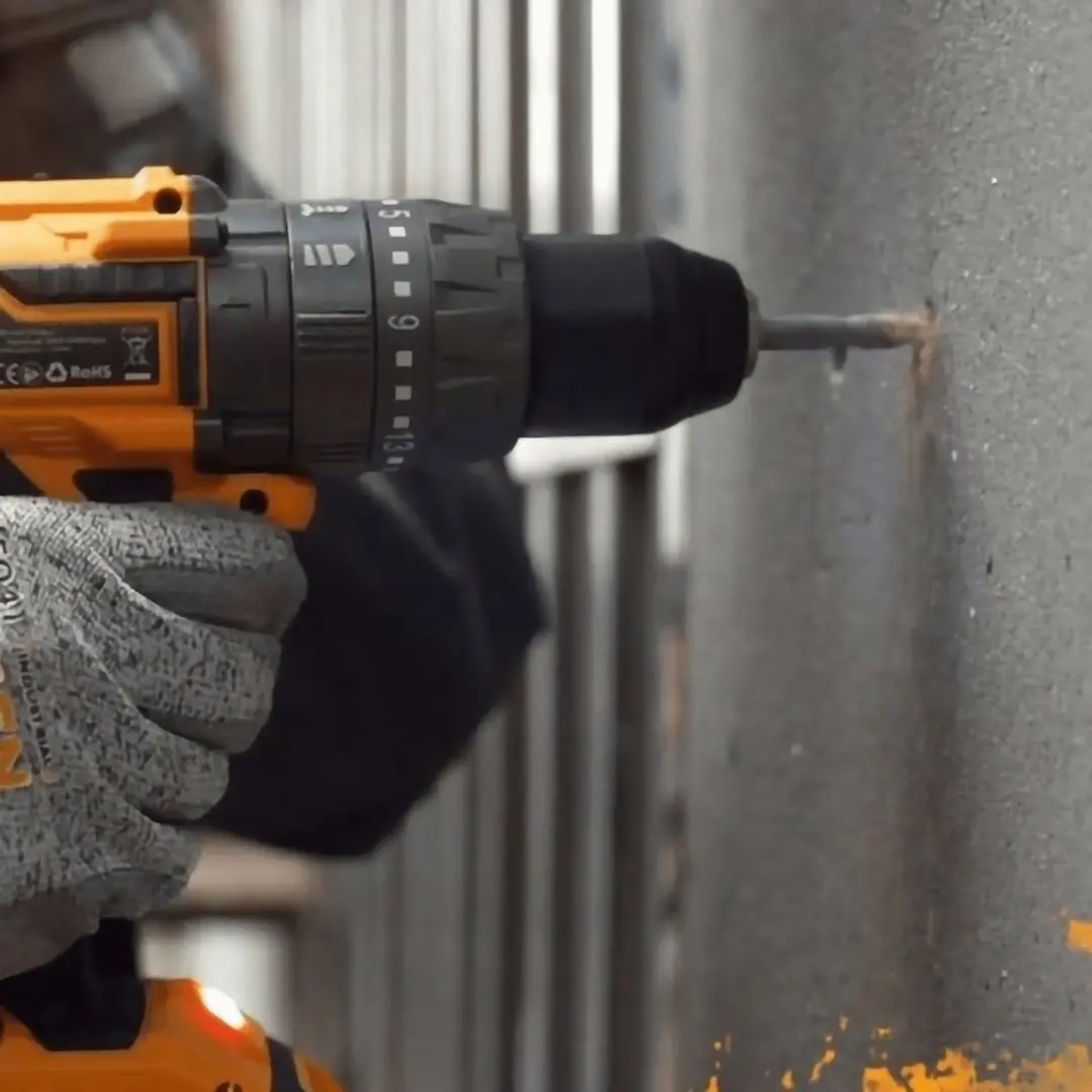 Masina de gaurit cu percutie si acumulator Tolsen 87255 Solo