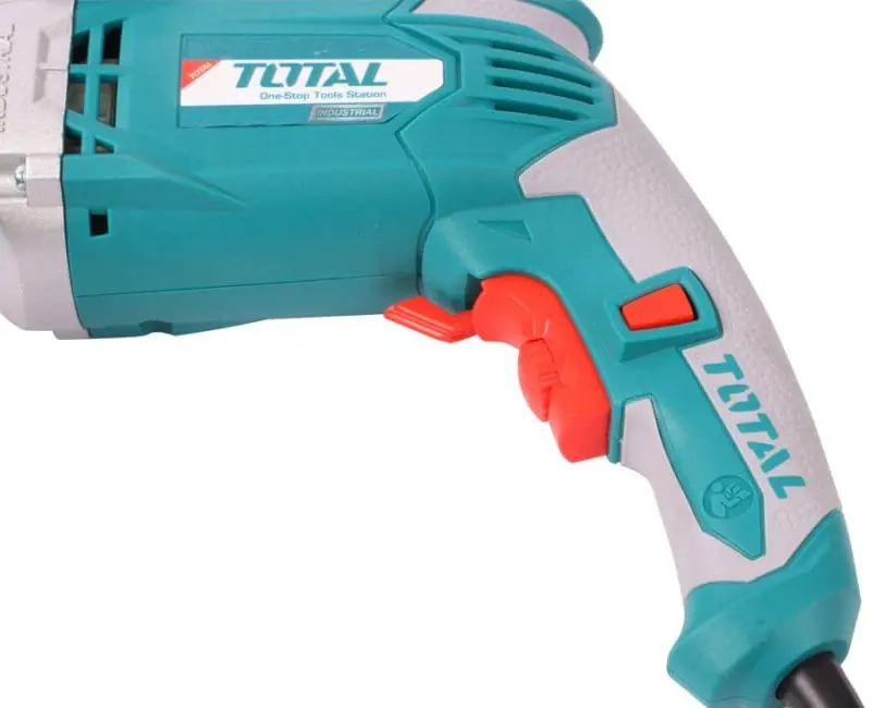 Masina de gaurit cu percutie Total TG111136