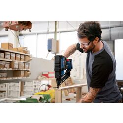 Аккумуляторный гвоздезабивной пистолет Bosch Professional GNH 18V-64 M Solo Thumb