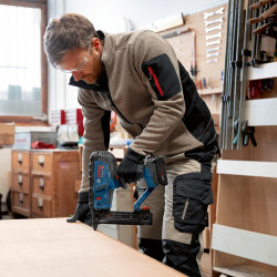 Аккумуляторный степлер Bosch Professional GTH 18V-38M Solo (0601482500) Thumb