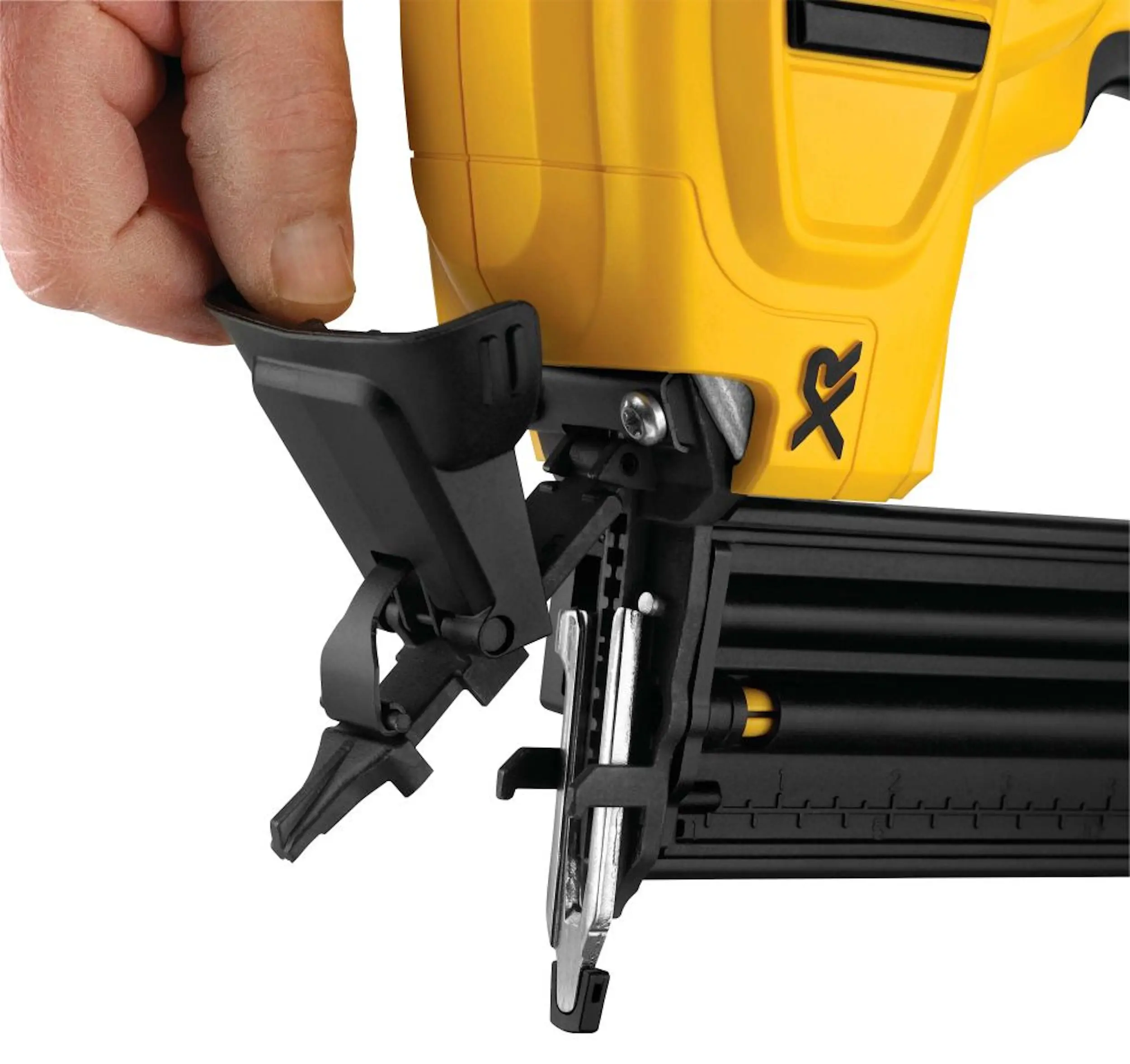 Аккумуляторный гвоздезабивной пистолет Dewalt DCN680NT - 5