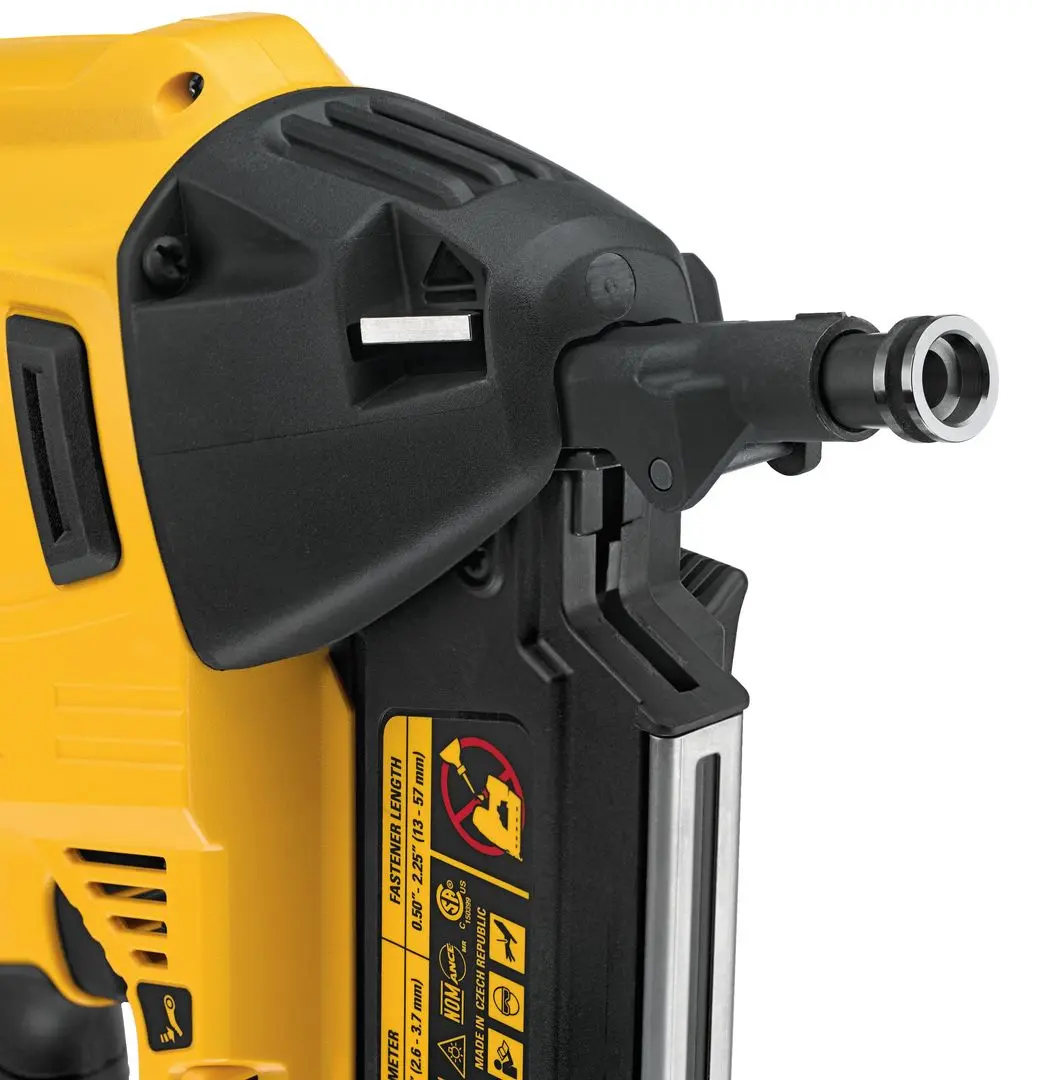 Степлер Dewalt DCN890P2