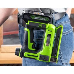 Аккумуляторный степлер GreenWorks GD24BN Solo Thumb