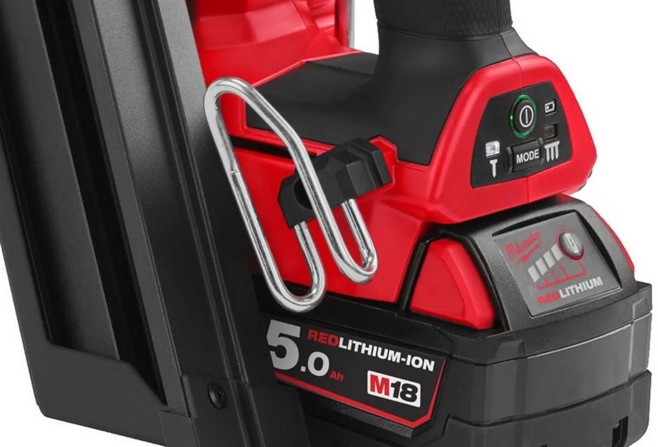 Аккумуляторный гвоздезабивной пистолет Milwaukee M18 FFN-0C Solo