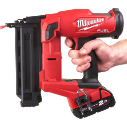 Аккумуляторный степлер Milwaukee FN18GS-0 Solo Thumb