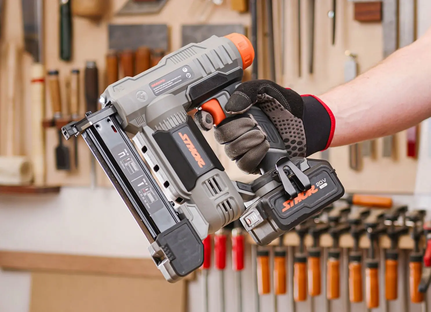 Capsator cu acumulator Sthor 78158