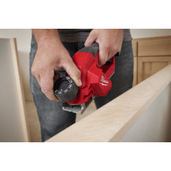 Рубанок аккумуляторный Milwaukee M12BLP-0X (4933492850) Thumb