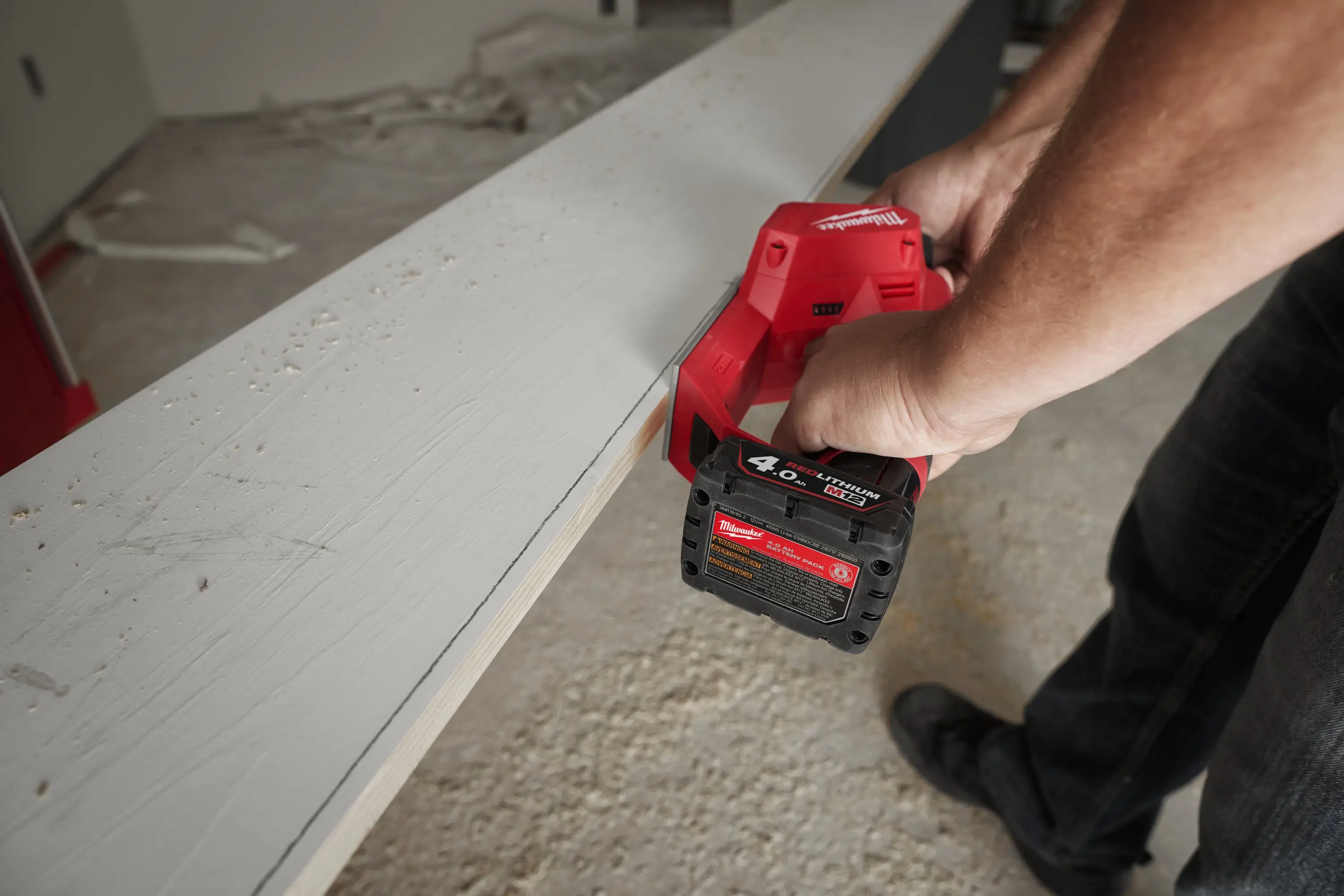 Рубанок аккумуляторный Milwaukee M12BLP-0X (4933492850) - 4