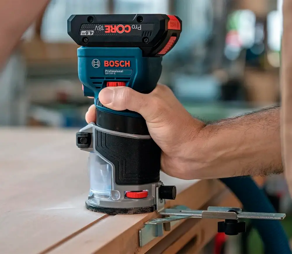 Фрезер аккумуляторный Bosch GKF 18V-8 Solo (06016C2000) - 2