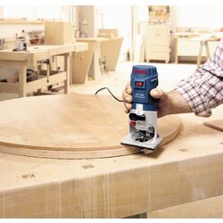 Freza Bosch GKF 600 Professional (060160A100) Thumb