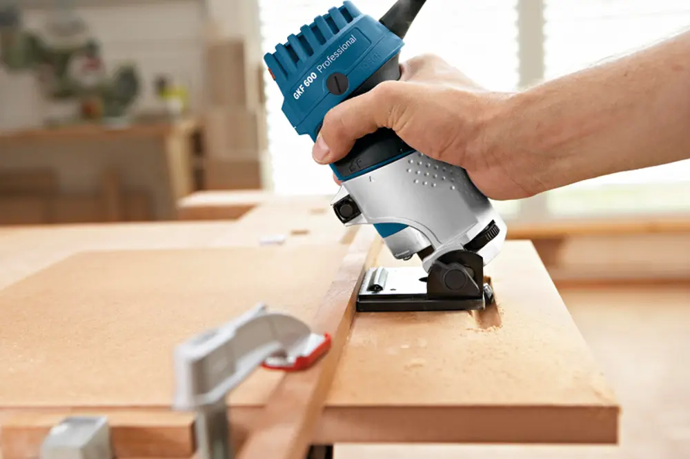 Freza Bosch GKF 600 Professional (060160A100)