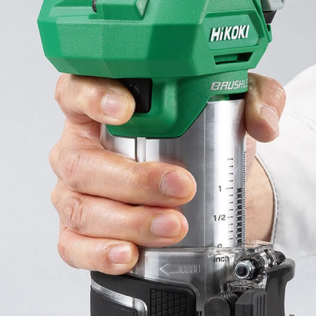 Masina de frezat cu acumulator Hikoki M1808DAW4Z