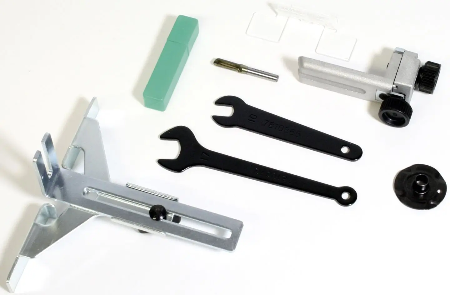 Freza electrica multifunctionala Makita M3700 - 2