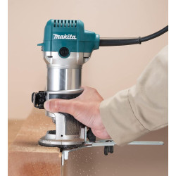 Masina de frezat Makita RT0702CX2 Thumb