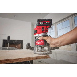 Фрезер аккумуляторный Milwaukee M18FR12-0X (4933493304) Thumb