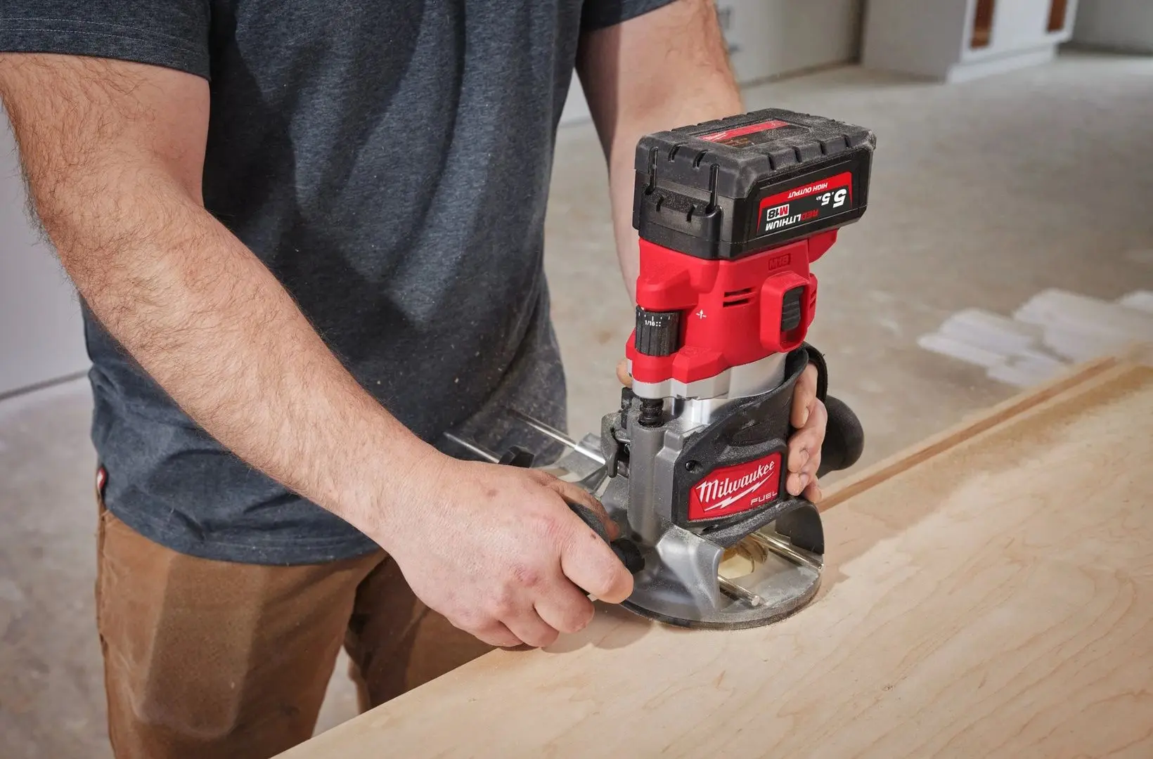 Фрезер Milwaukee M18 FR12KIT-0P
