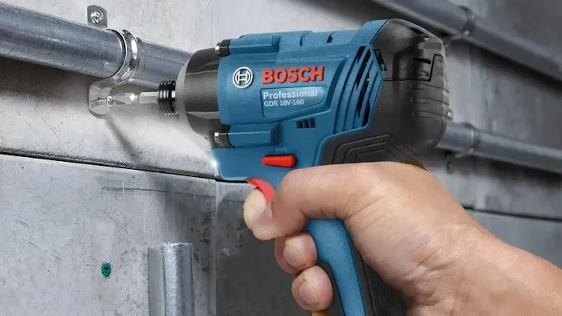 Аккумуляторный гайковерт Bosch GDR 180-LI