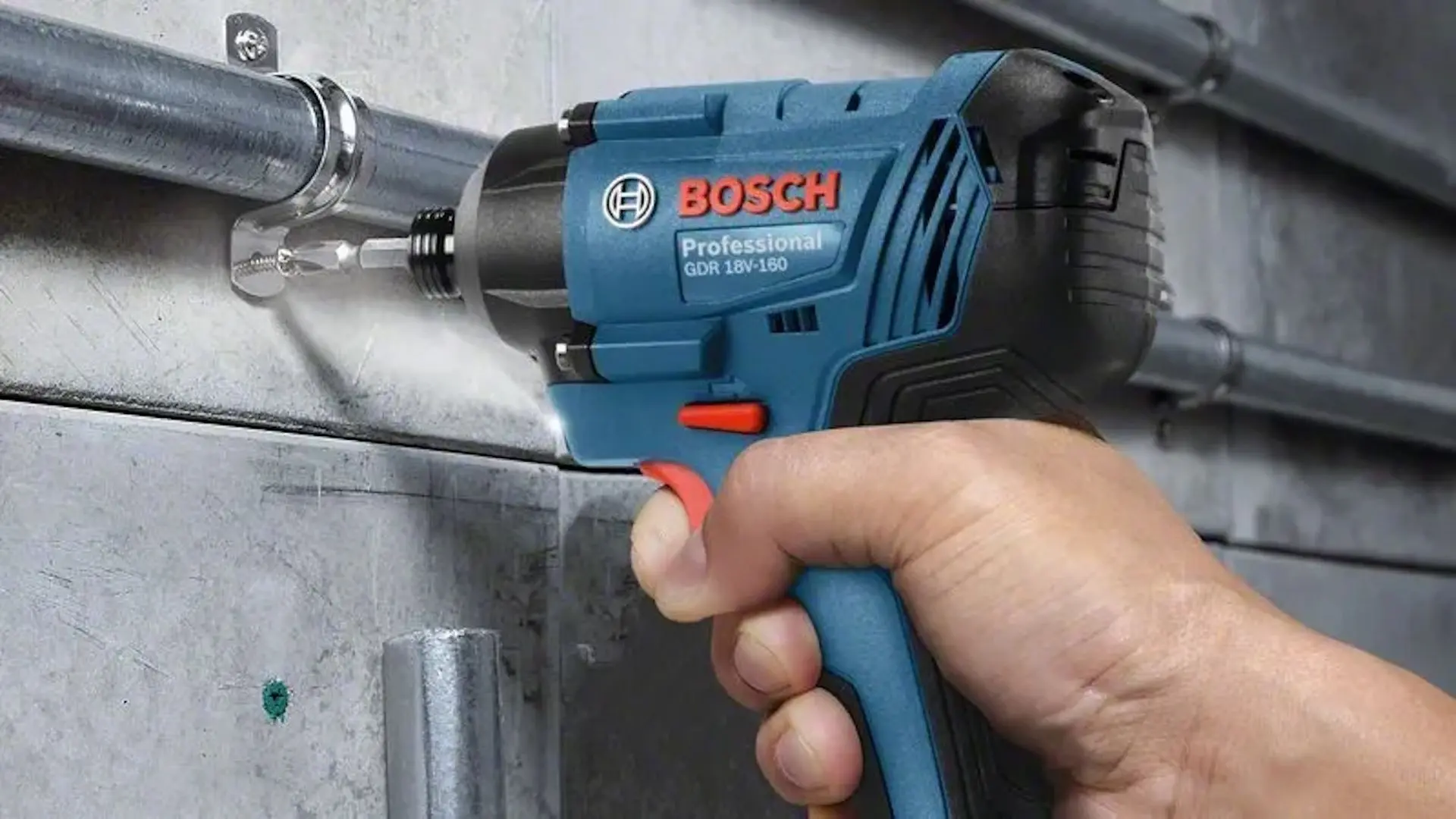 Аккумуляторный гайковерт Bosch GDR 180-LI