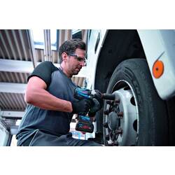 Аккумуляторный гайковерт Bosch Professional GDS 18V-1050 H Thumb