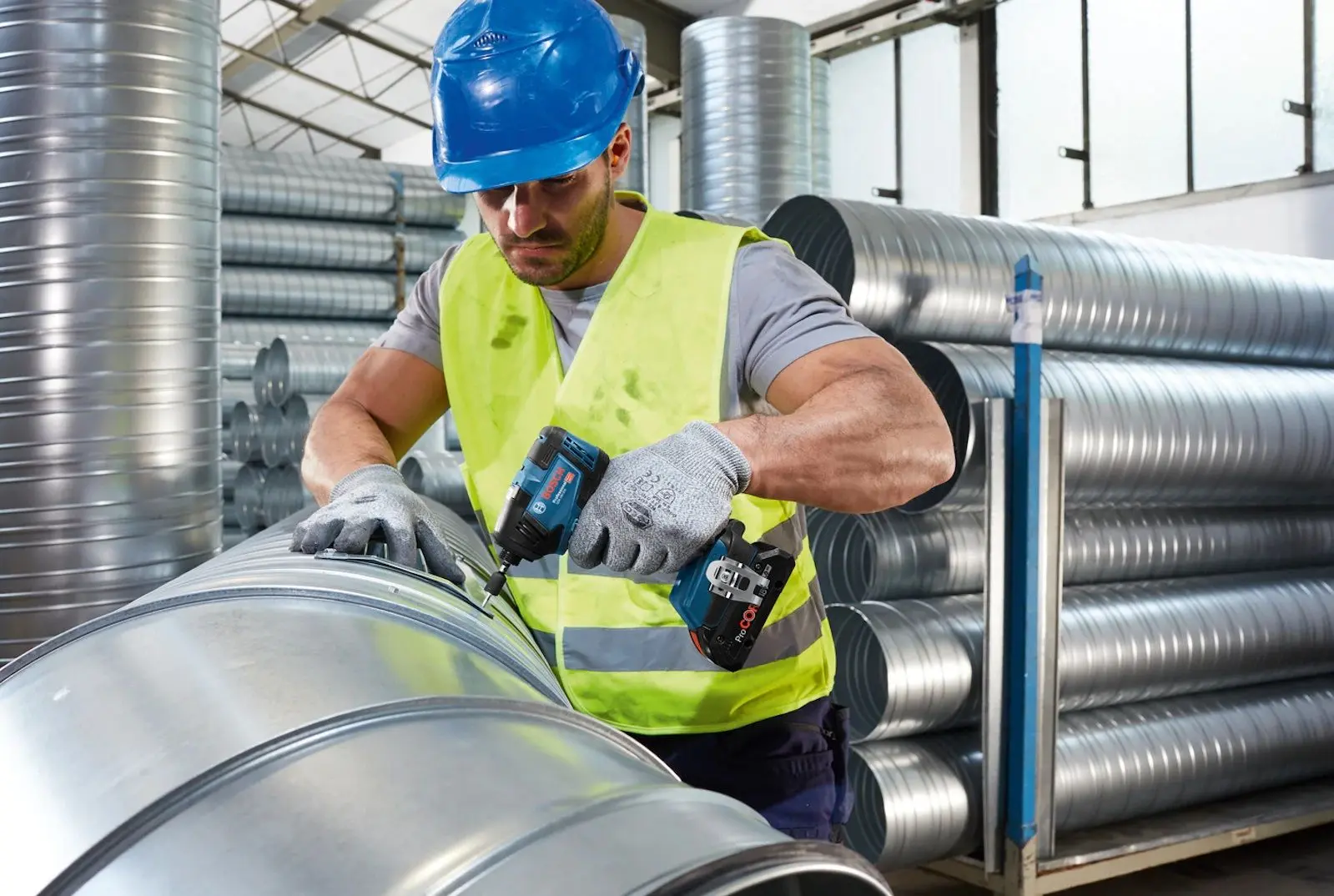 Masina de insurubat cu impact Bosch GDR 18V-200 Professional