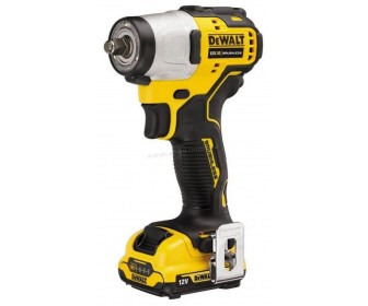 Аккумуляторный ударный гайковерт Dewalt DCF902D2-QW