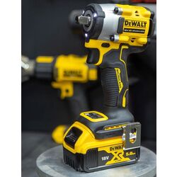 Masina de insurubat cu impact si acumulator DeWALT DCF922N Solo Thumb