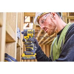 Masina de insurubat cu acumulator Dewalt DCF870N Thumb