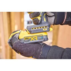Masina de insurubat cu acumulator Dewalt DCF870N Thumb
