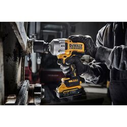 Masina de insurubat cu acumulator Dewalt DCF961H2T Thumb