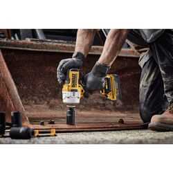 Masina de insurubat cu acumulator Dewalt DCF961H2T Thumb