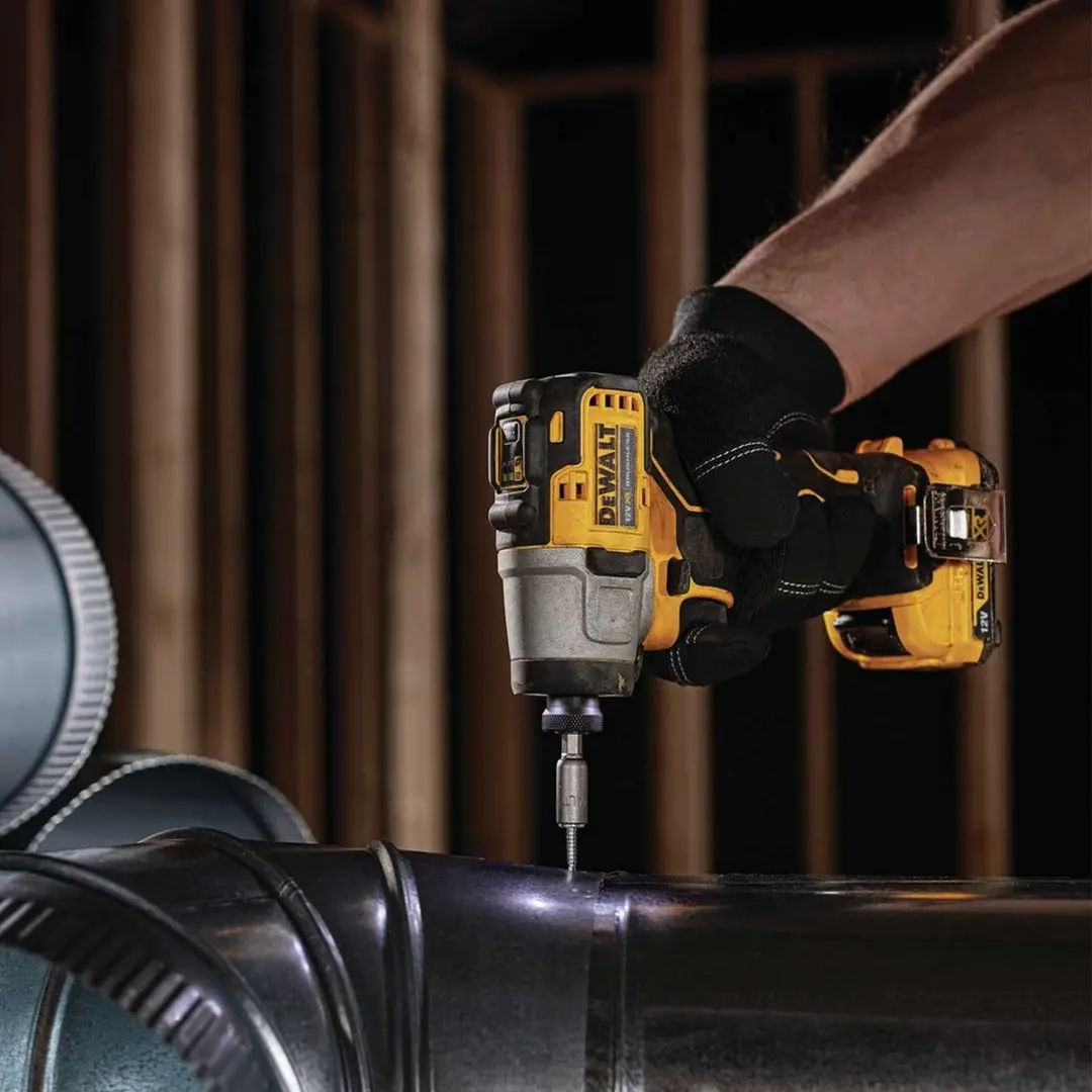 Masina de insurubat cu acumulator Dewalt DCF801D2 XR BL