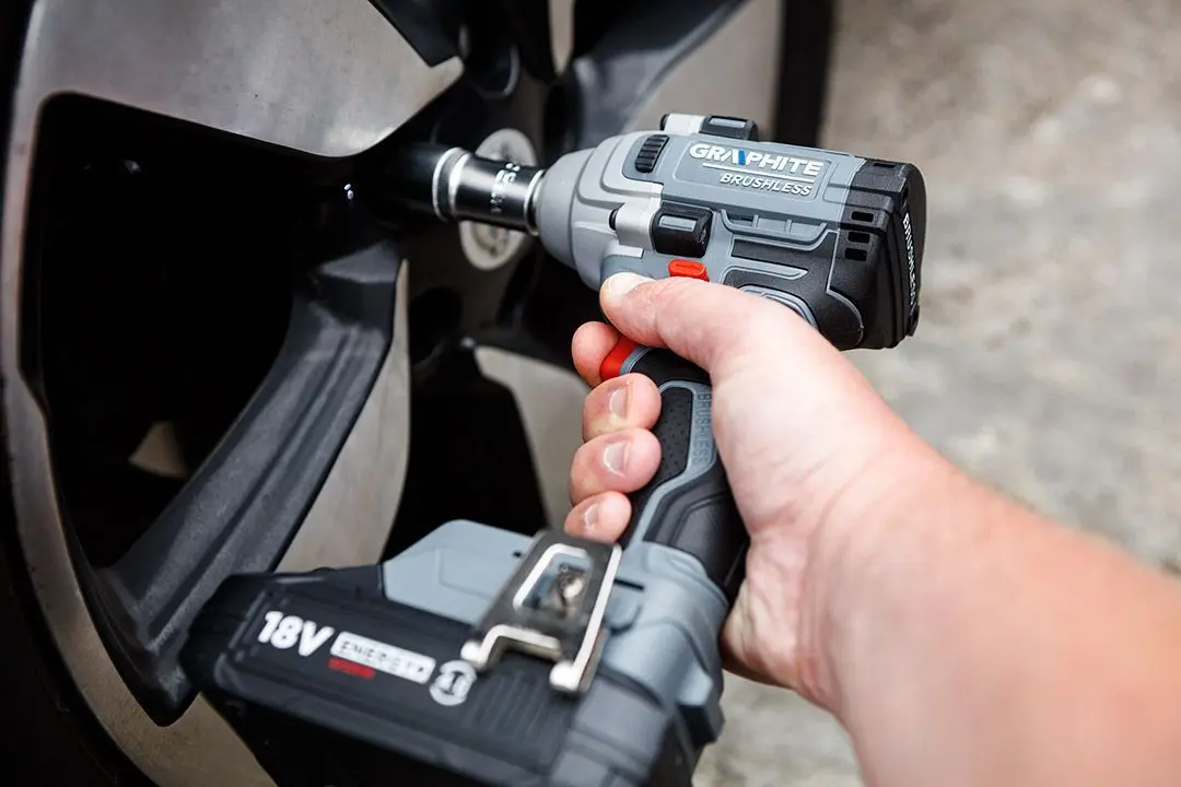Аккумуляторный ударный гайковерт Graphite Energy+ 58G028 Solo