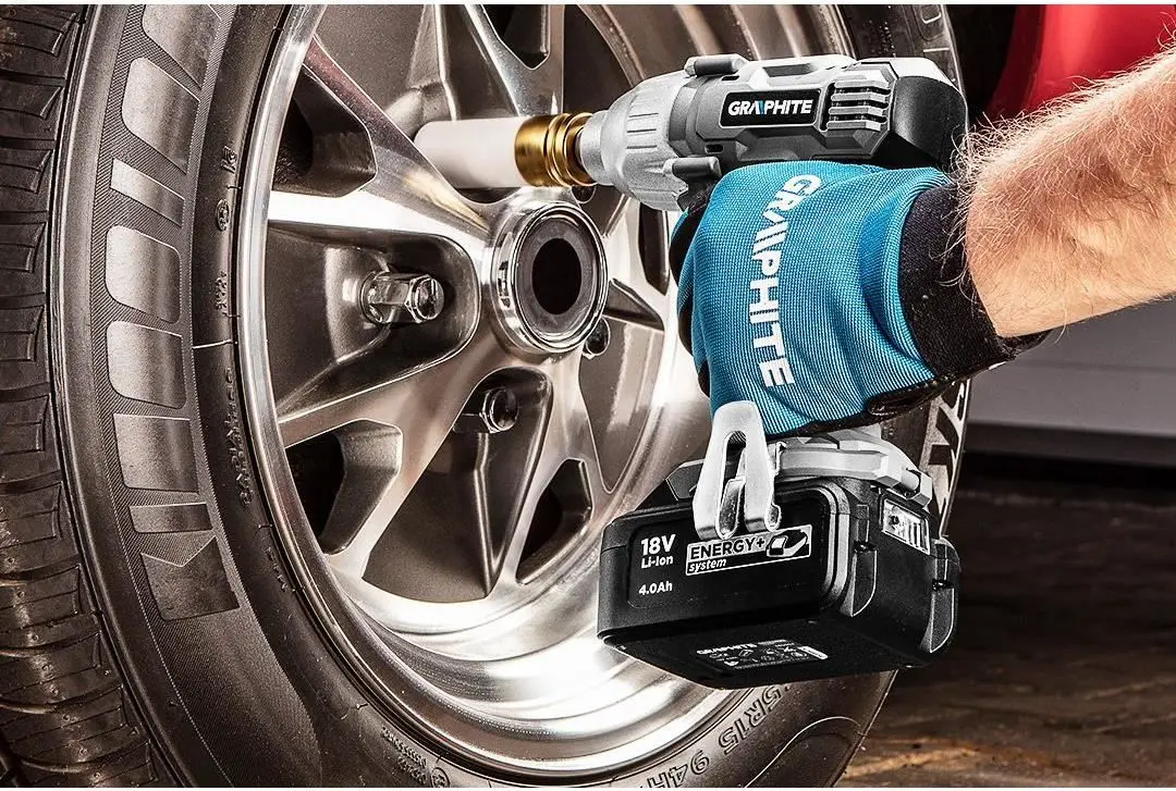 Masina de insurubat cu acumulator Graphite Energy+ 58G018