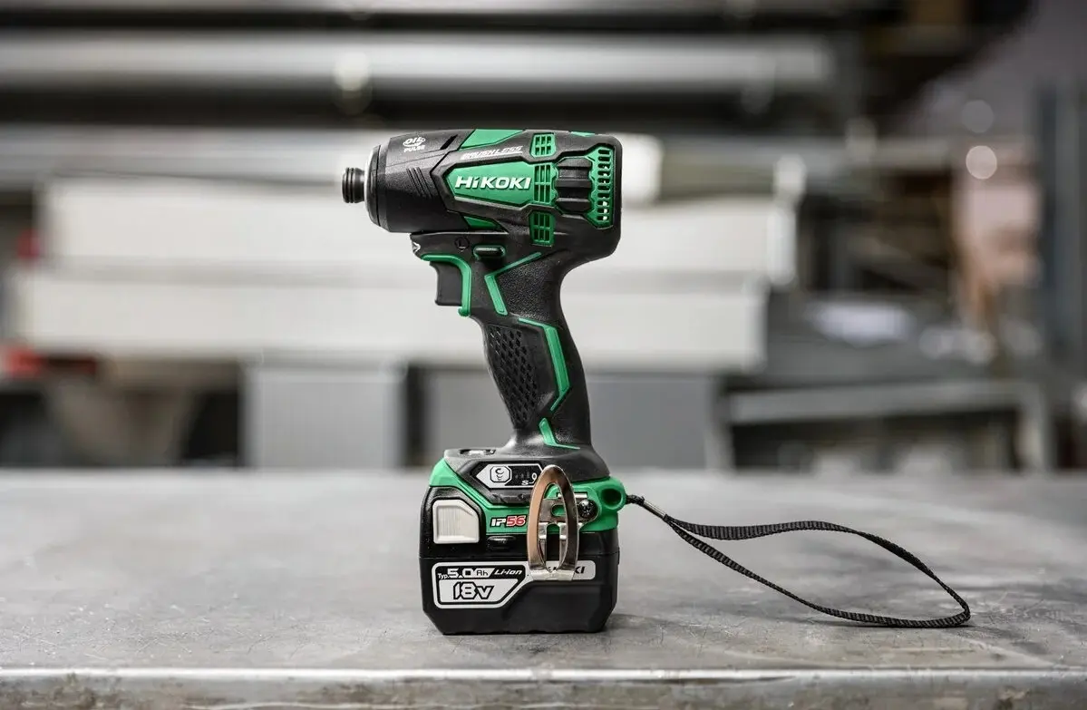 Аккумуляторный ударный гайковерт Hikoki WHP18DBLW4Z Solo