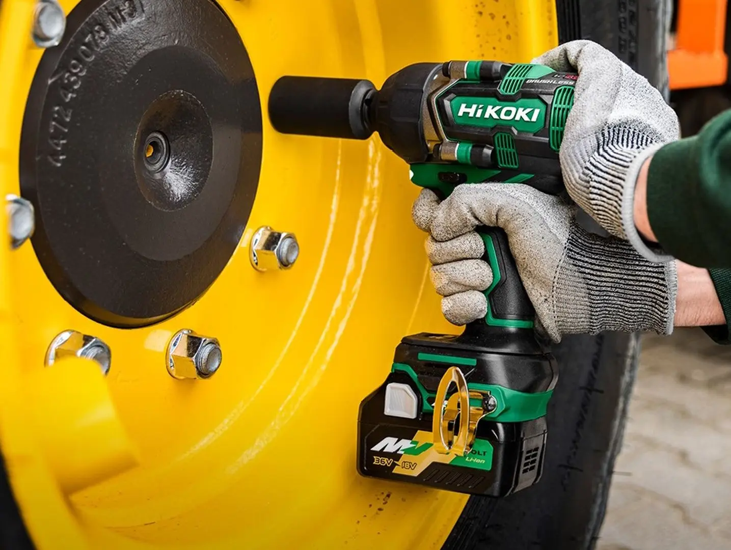 Masina de insurubat cu impact cu acumulator Hikoki WR36DEWRZ