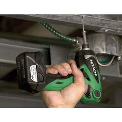 Аккумуляторный ударный шуруповерт Hitachi WH10DL-TL Set Thumb
