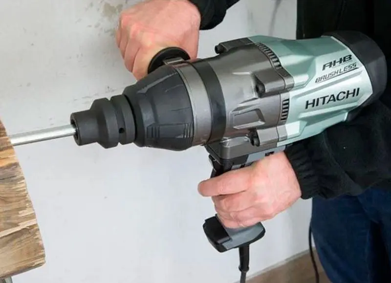 Masina de insurubat cu impact Hitachi WR22SE-NS