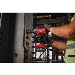 Аккумуляторный ударный гайковерт Milwaukee M18FHIW2F12-0 Thumb