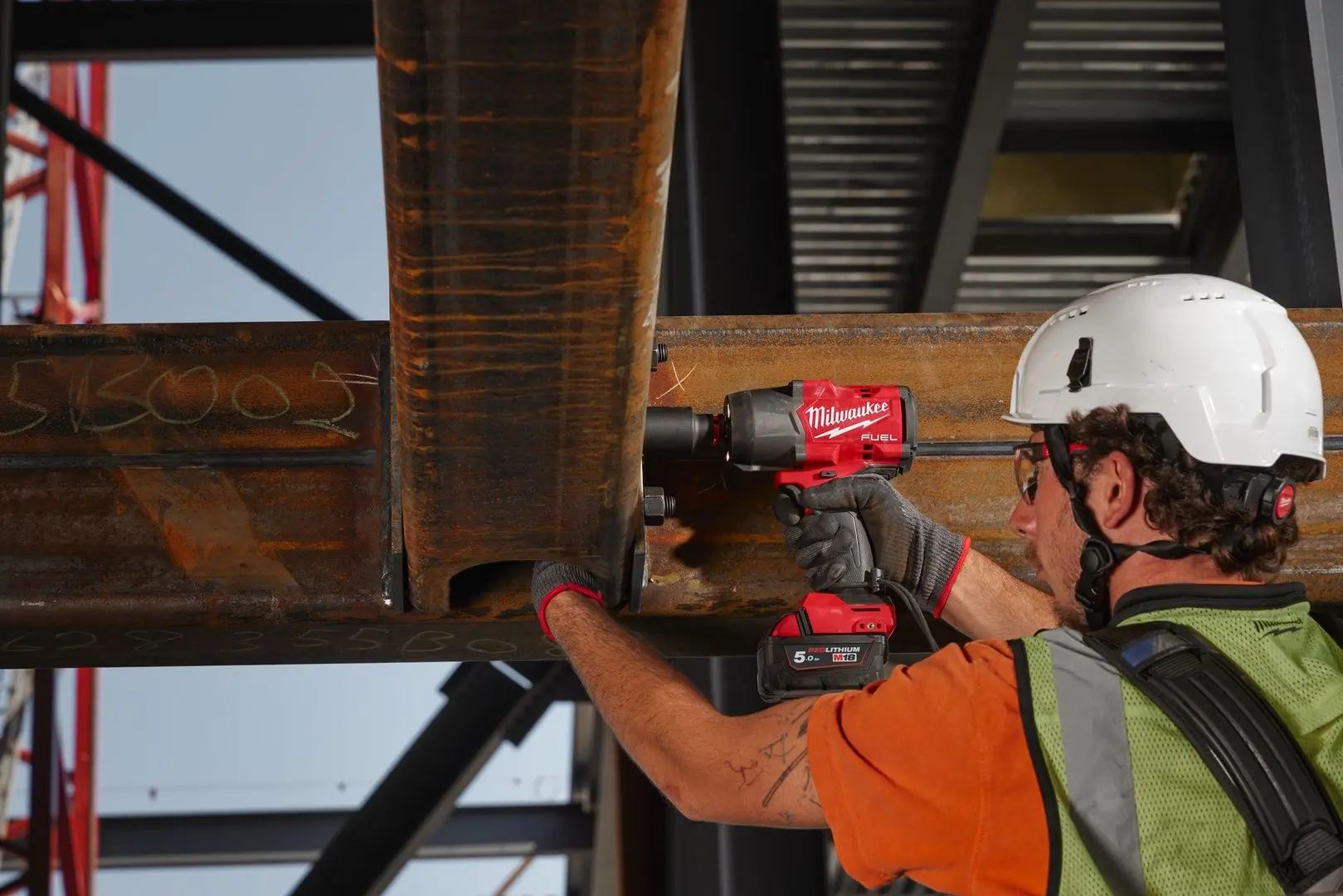 Гайковерт аккумуляторный Milwaukee M18 FHIW2F12-0X