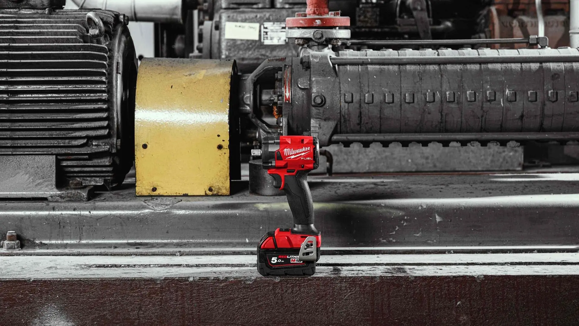 Гайковерт аккумуляторный Milwaukee M18 Fuel FIW2P12-0X