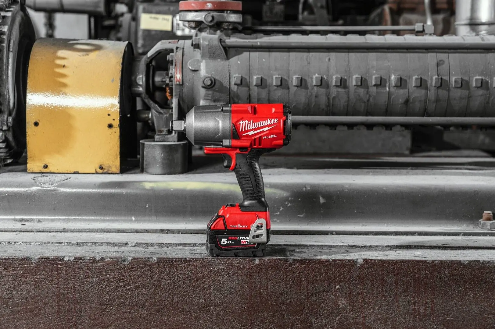 Masina de insurubat cu acumulator Milwaukee M18 ONEFHIWF34-502X