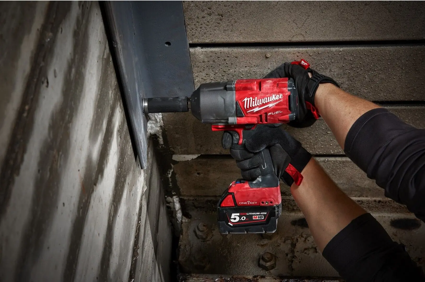 Masina de insurubat cu acumulator Milwaukee M18 ONEFHIWF34-502X