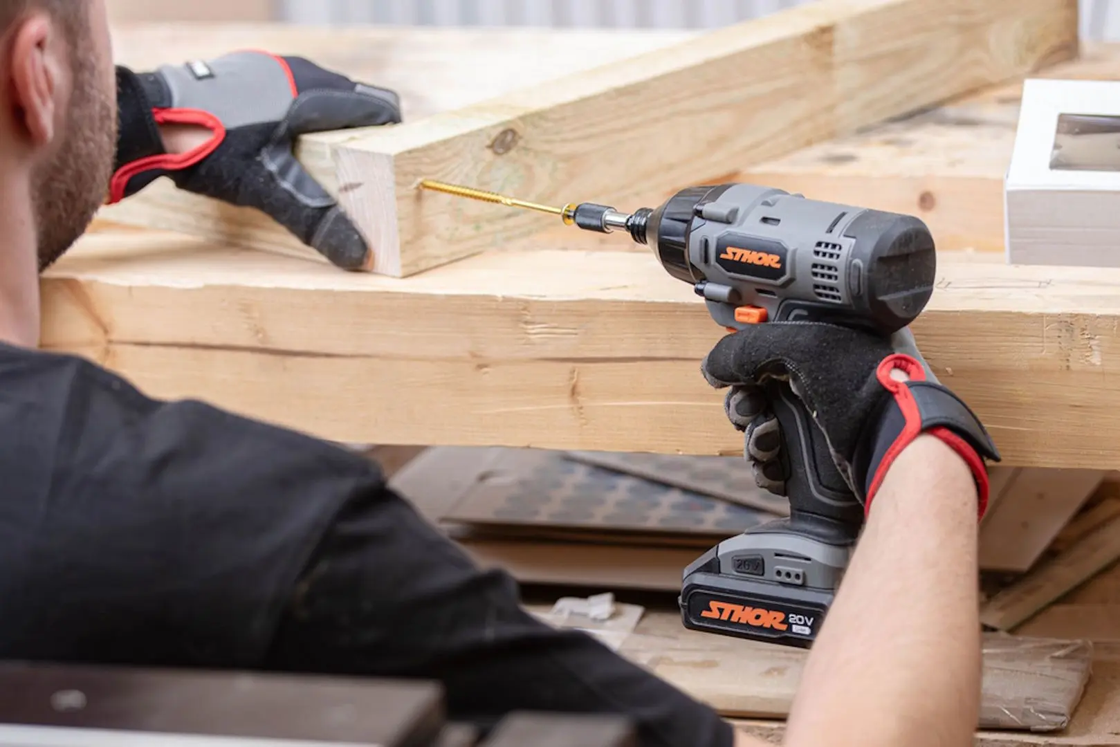 Masina de insuruvat cu acumulator Sthor 78113