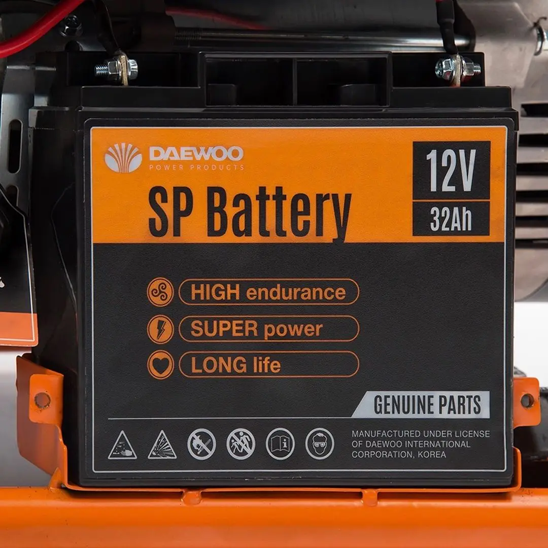 Бензиновый генератор Daewoo GDA 7500E-3