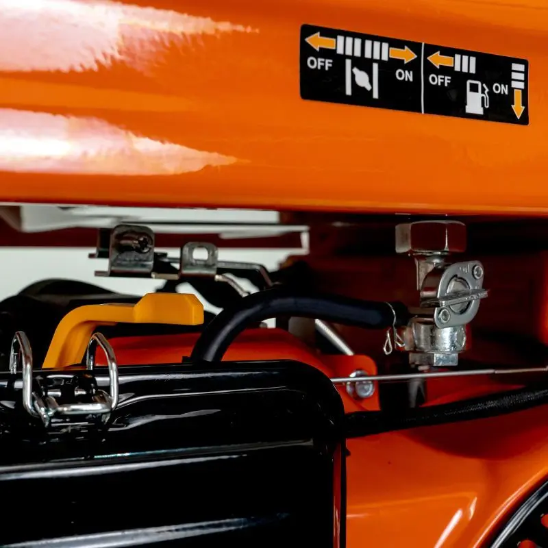 Бензиновый генератор Ruris GE 8000