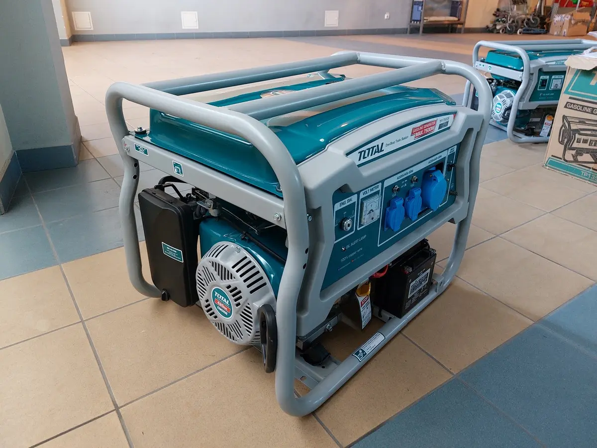 Генератор бензиновый Total TP175006