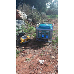 Инверторный бензиновый генератор Total TP340001 Thumb