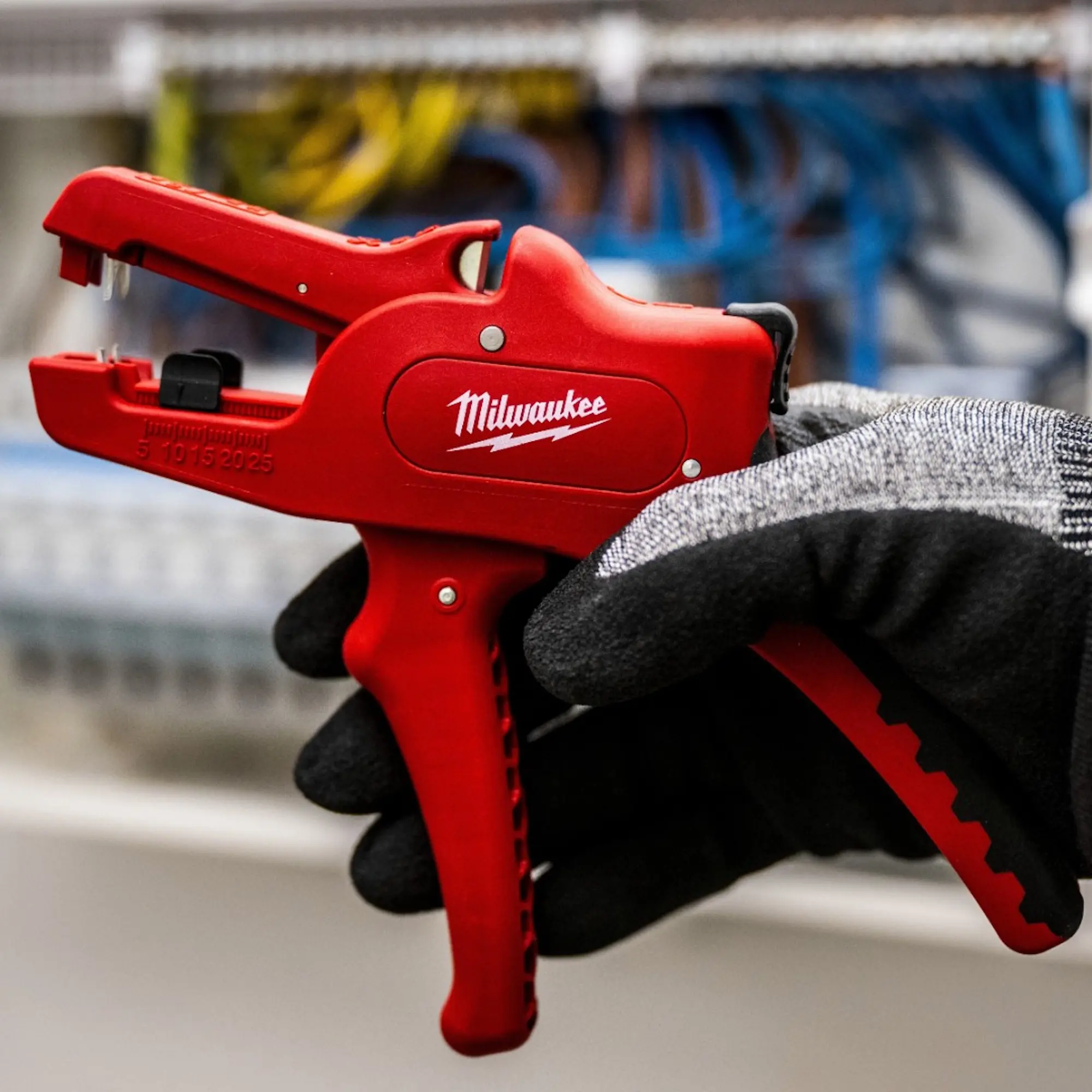 Decablator Milwaukee (4932498268)