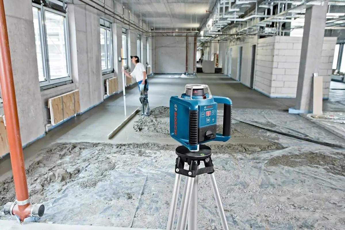 Лазерный нивелир Bosch GRL 300 HV + BT 170 Trepied + GR 240