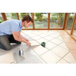 Nivelă cu laser Bosch PLT 2 Thumb